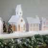 set-5-white-pop-up-holiday-village-mantle